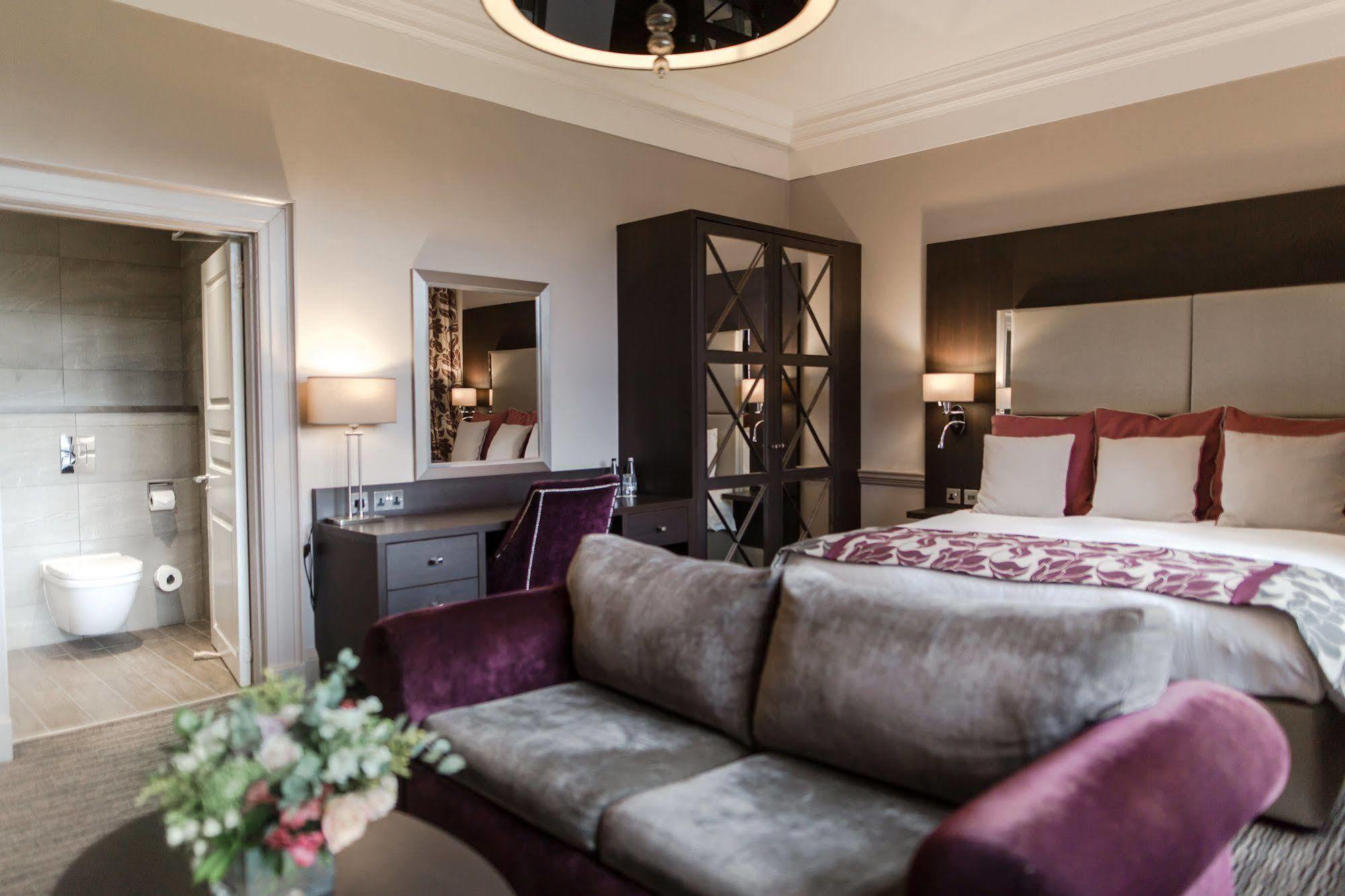 Abbey House Hotel Barrow-in-Furness Exterior foto